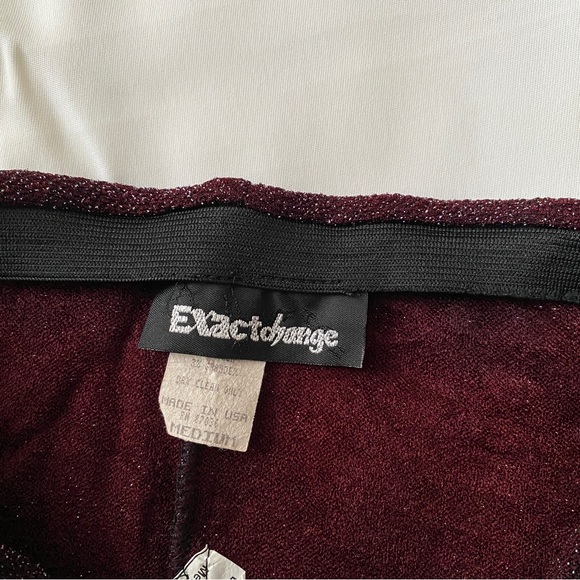 90s Shimmery Mini Skirt ๐ฅ - Picture 2 of 4